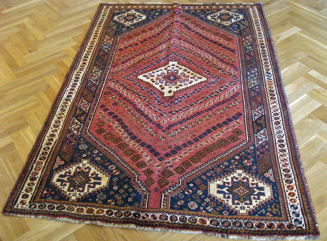 Qashqai Persian Carpet Nomadic Tribe, How Much Do Persian Rugs Cost In Iran